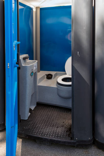 Best Portable restroom trailer rental  in Sulphur, LA